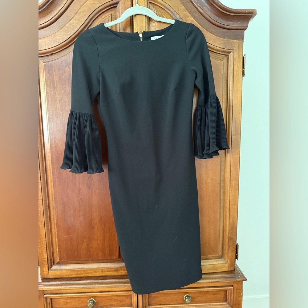 Calvin Klein Elegant Black Longsleeved Dress